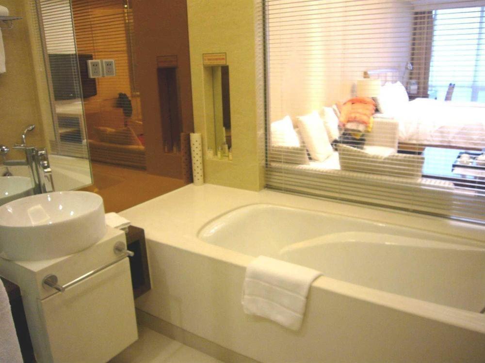 Belgravia Suites Wuxi  Bagian luar foto